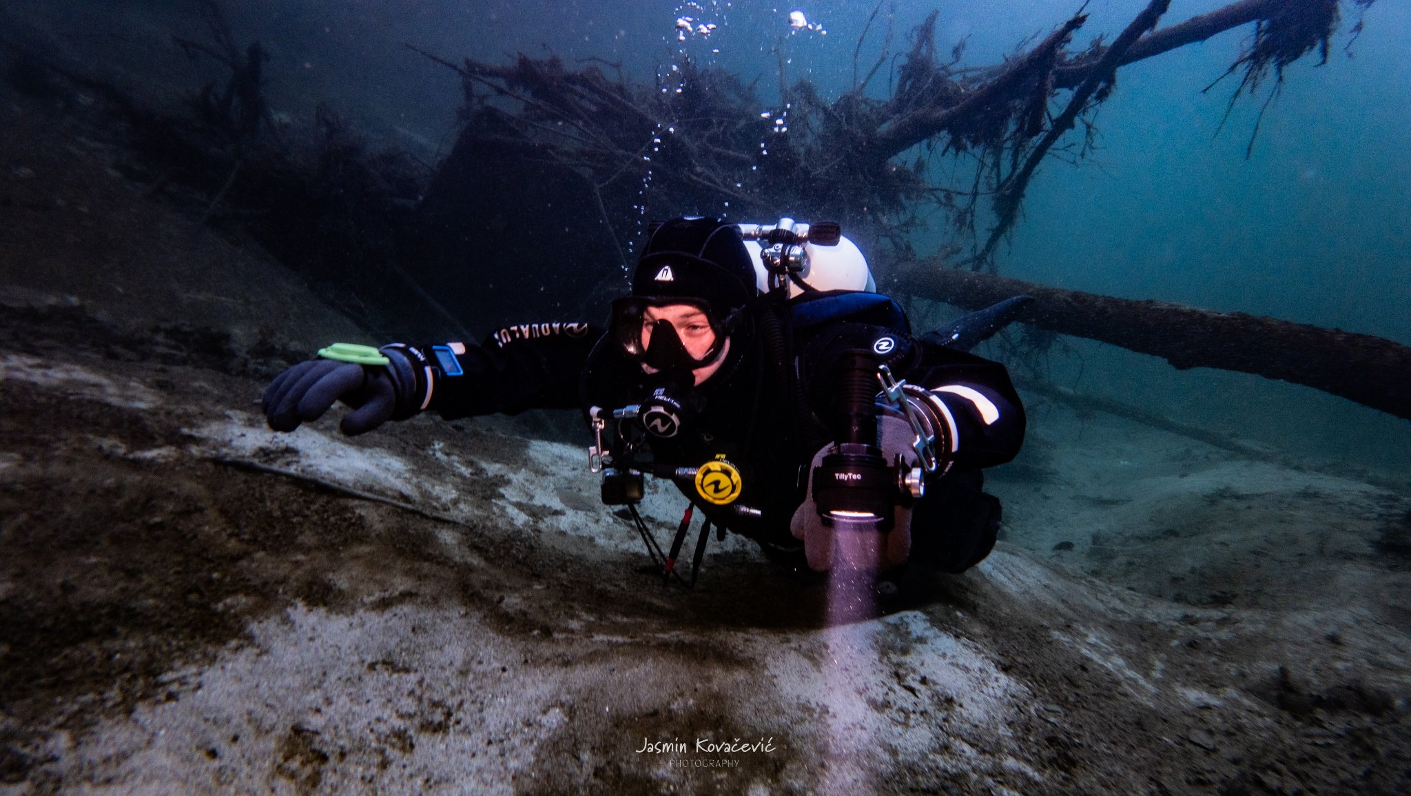 DJI 20241228131135 0264 D 001